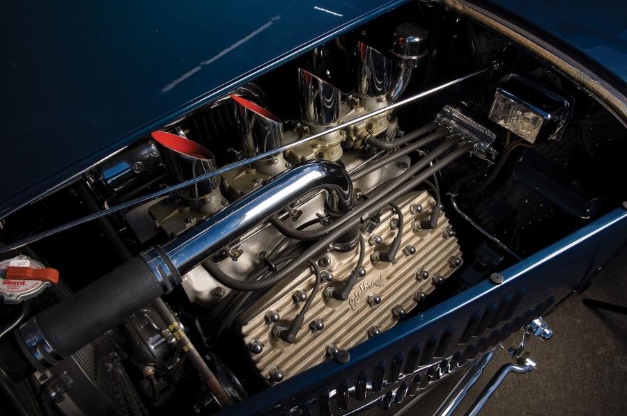  Ford Khougaz Lakes Roadster 1932 года  (фото 8 из 8)